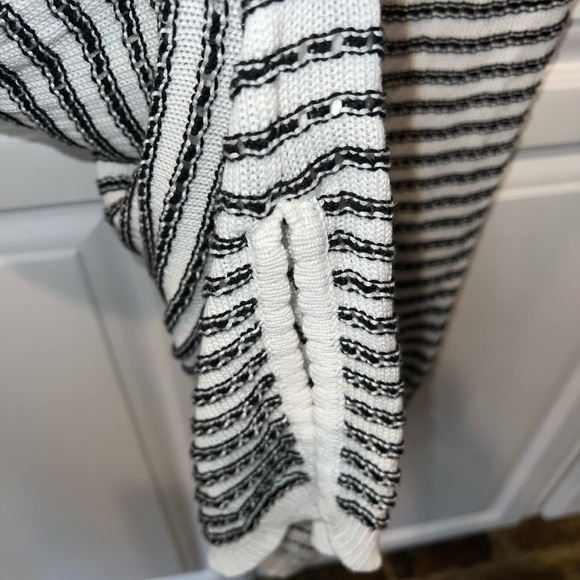 Tahari Crochet Stripe Poolside Swim Cover Up Dress Large Beach Resort - Picture 6 of 7